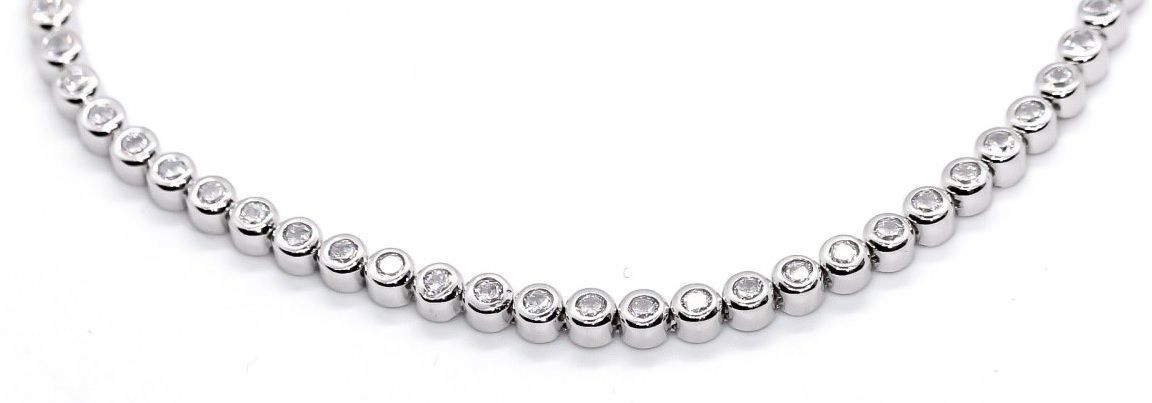 Tennis Bracelet Embeded