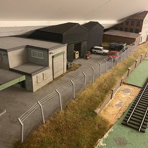 CONCRETE FENCE POST 7MM SCALE O GAUGE 