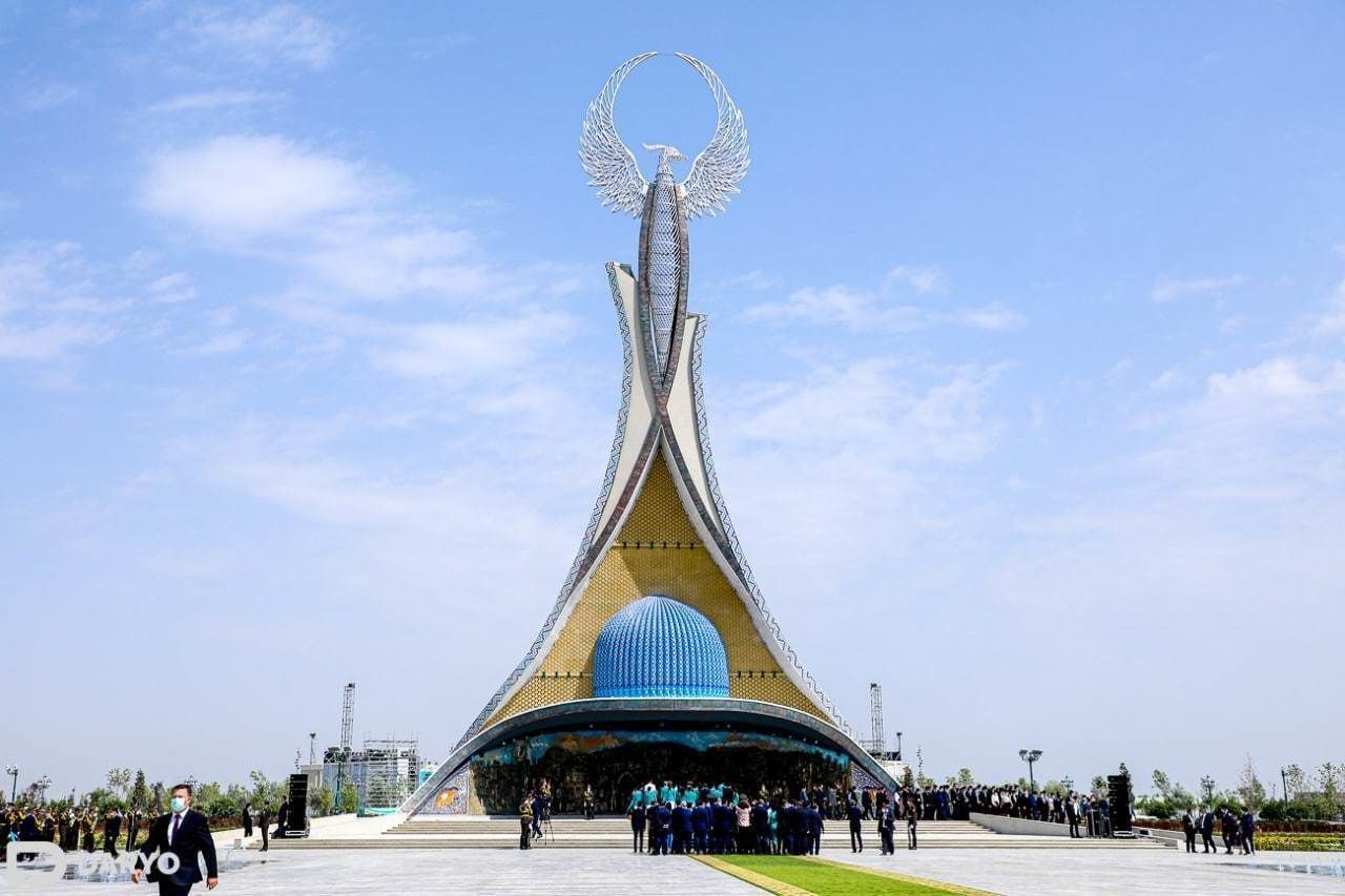 3D model New Uzbekistan clock VR / AR / lowpoly CGTrader